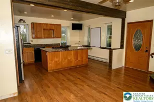 3831 Peach Dr, Lehigh Township, PA 18038 - Photo 9