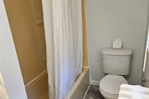 818 High St, Bethlehem City, PA 18018 - Photo 9