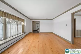 904 Parkway Rd, South Whitehall Twp, PA 18104 - Photo 5