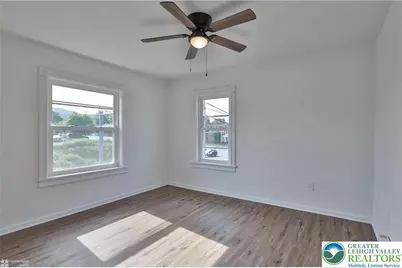 1660 Main Street, Hellertown, PA 18055 - Photo 15