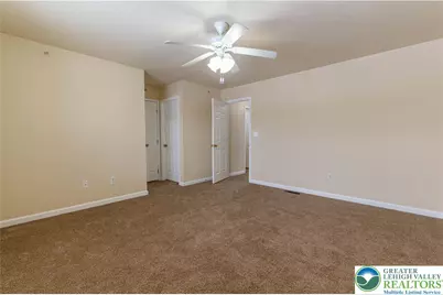 241 Snapdragon Way, Upper Macungie Township, PA 18104 - Photo 19