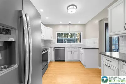 1806 Bent Pine Hill, Upper Macungie Township, PA 18051 - Photo 7