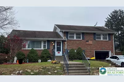 3042 Middletown Road, Bethlehem Township, PA 18020 - Photo 1