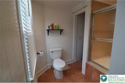 1805 Fairview Avenue, Wilson Boro, PA 18042 - Photo 29