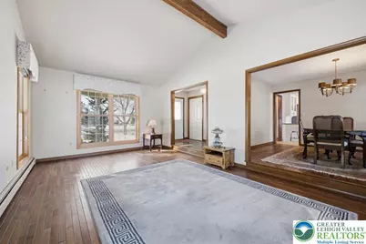 9 Kensington Circle, Allen Township, PA 18067 - Photo 7