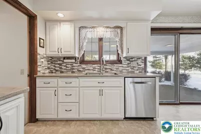 9 Kensington Circle, Allen Township, PA 18067 - Photo 13