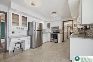 9 Kensington Cir, Allen Township, PA 18067 - Photo 11