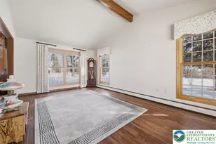 9 Kensington Cir, Allen Township, PA 18067 - Photo 5