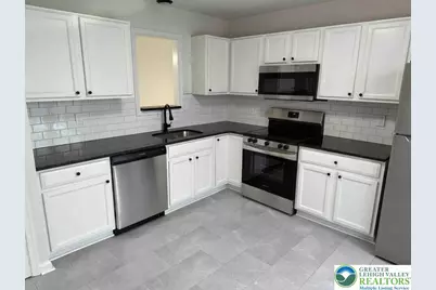 2823 Sequoia Drive, Lower Macungie Township, PA 18062 - Photo 19