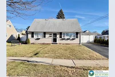 1310 Beverly Avenue, Bethlehem City, PA 18018 - Photo 1