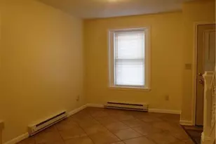 1624 Utica St, Allentown, PA 18102 - Photo 3