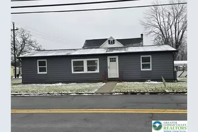 207 W Center Street, Wind Gap Boro, PA 18091 - Photo 1