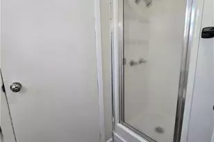 207 W Center St, Wind Gap Boro, PA 18091 - Photo 11