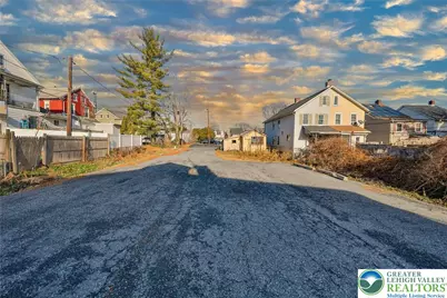 313 E Broad, Bethlehem, PA 18018 - Photo 29