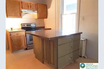 1327 W Gordon Street, Allentown City, PA 18102 - Photo 11