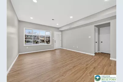 328 41st Street, South Whitehall Twp, PA 18104 - Photo 5