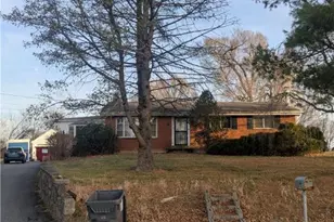 570 Georgetown Rd, Lower Nazareth Twp, PA 18064 - Photo 3