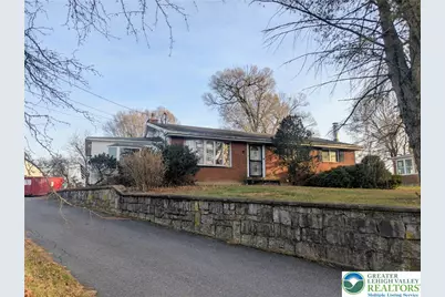 570 Georgetown Road, Lower Nazareth Twp, PA 18064 - Photo 1