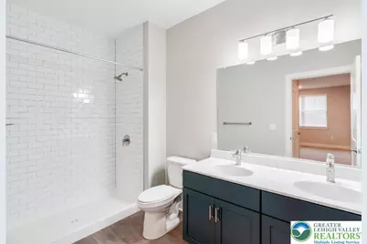 2280 Lafayette Park Drive #B6, Forks Twp, PA 18040 - Photo 7