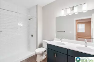 2250 Lafayette Park Dr, Forks Twp, PA 18040 - Photo 7