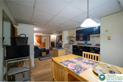 309 N 10th Street, Easton, PA 18042 - Photo 37