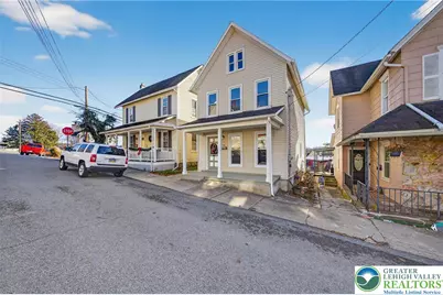 526 Brown Avenue, Bangor Boro, PA 18013 - Photo 3