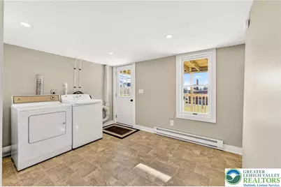 526 Brown Avenue, Bangor Boro, PA 18013 - Photo 39