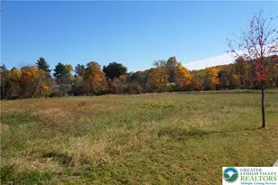 2212 S Melrose Ln, Salisbury Township, PA 18015 - Photo 3