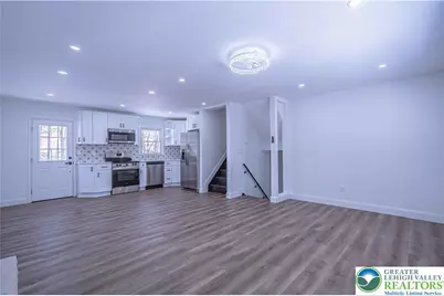 64 Shawnee Trail, Penn Forrest, PA 18210 - Photo 7