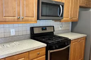 1113 Old Course Ln, Easton, PA 18042 - Photo 5