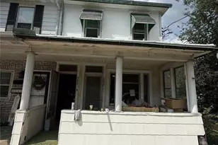 146 E Center, Nesquehoning Boro, PA 18240 - Photo 1