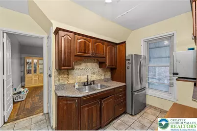 506 N 2nd Street, Allentown City, PA 18102 - Photo 11