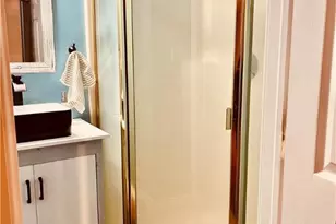 302 N 2nd St, Emmaus Boro, PA 18049 - Photo 13