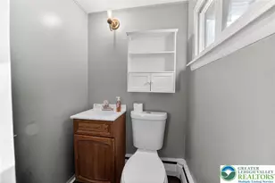 642 Greenwood St, Allentown City, PA 18103 - Photo 17