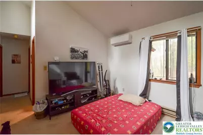 782 Clubhouse Drive, Middle Smithfield, PA 18302 - Photo 11