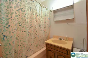 782 Clubhouse Dr, Middle Smithfield, PA 18302 - Photo 9