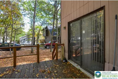 782 Clubhouse Drive, Middle Smithfield, PA 18302 - Photo 3