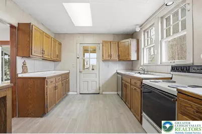 635 W Lafayette Street, Easton, PA 18042 - Photo 15