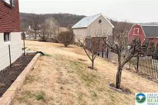 1345 New Jersey Ave, Hellertown Boro, PA 18055 - Photo 9