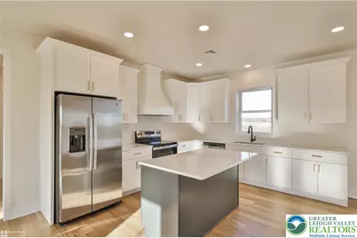 464 Long Lane Road, Lehigh Township, PA 18088 - Photo 13