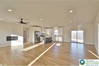 464 Long Lane Road, Lehigh Township, PA 18088 - Photo 7