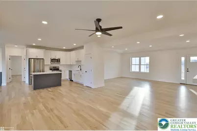 448 Long Lane Road, Lehigh Township, PA 18088 - Photo 15