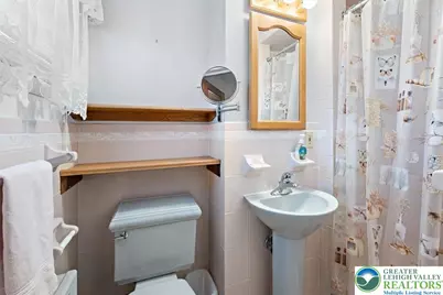 1240 Ridge Avenue, Whitehall Twp, PA 18052 - Photo 21