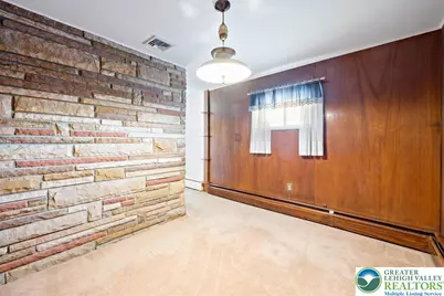 1240 Ridge Avenue, Whitehall Twp, PA 18052 - Photo 17