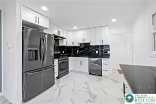 1043 Erie St, Allentown City, PA 18103 - Photo 21