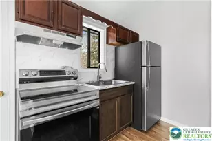 6522 Runnymead Ln, Coolbaugh Twp, PA 18466 - Photo 11