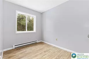 6522 Runnymead Ln, Coolbaugh Twp, PA 18466 - Photo 17