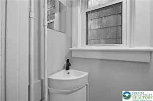 721 Ferry St, Easton, PA 18042 - Photo 13