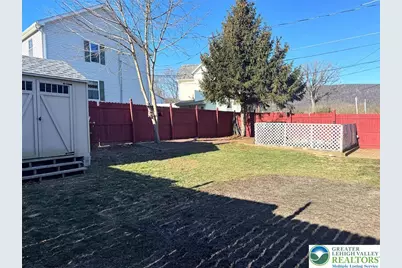 9 W Jewel Street, Roseto Boro, PA 18013 - Photo 7