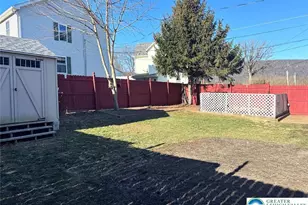 9 W Jewel St, Roseto Boro, PA 18013 - Photo 7